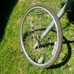 Vendo Rin De Bicicleta Delantero .