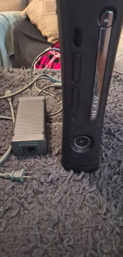 Xbox 360 with power cord
