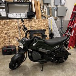 Honda Navi Motorcycle 2022