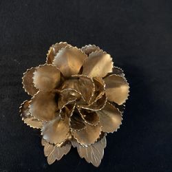 ❤️Vtg~$15~Flower Brooch Pin