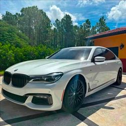 BMW 750