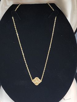 14k Gold Clover Leaf Necklace