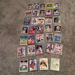 34 baseball cards