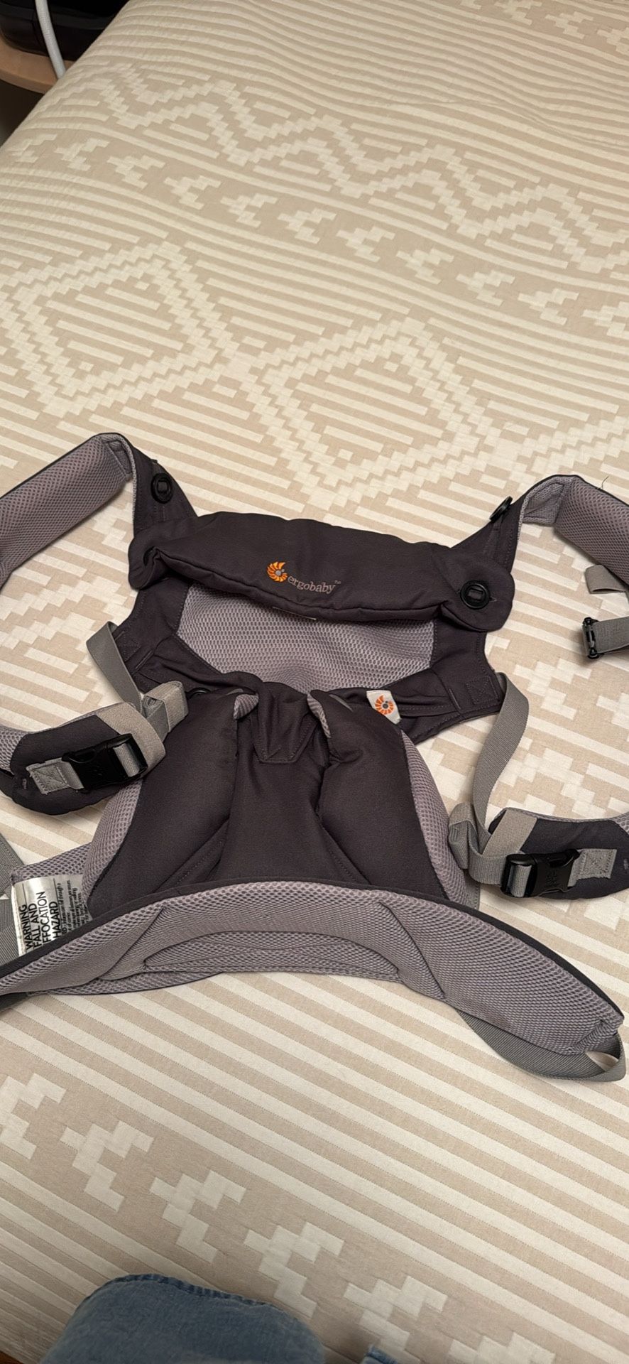 Ergo Baby Carrier 360 Cool Air Mesh Carbon Color 