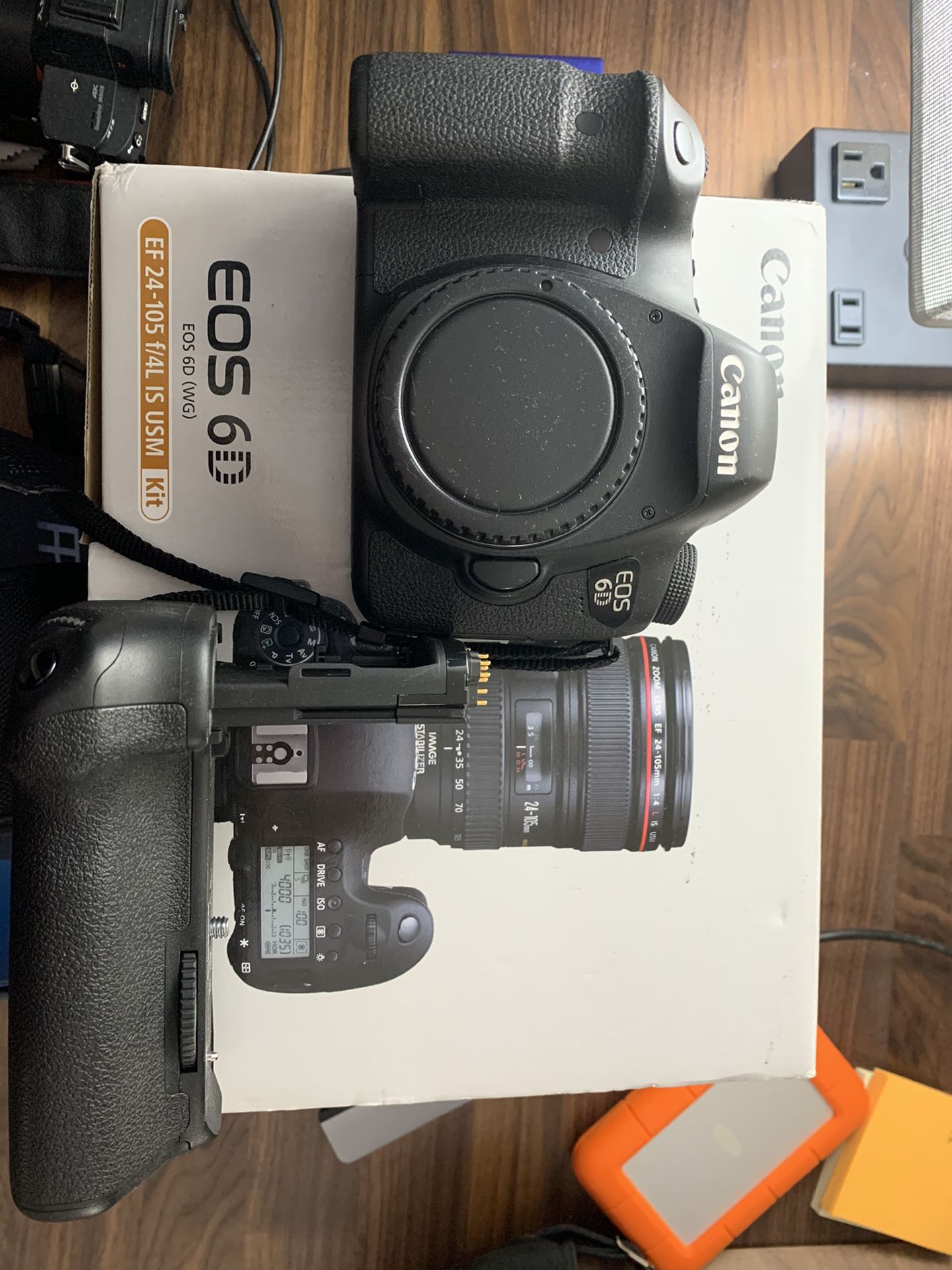 Canon 6D Mark I with Sigma 50mm F1.4 ART Lens and accessories