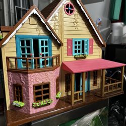 Little Woodzeez Doll House bundle