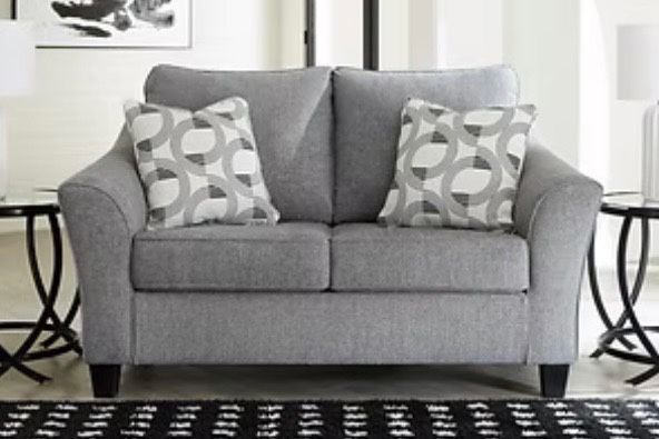 Love Seat  Couch Set
