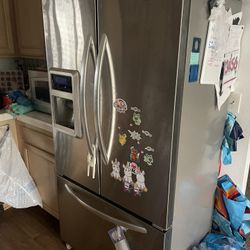 Kitchen aid Refrigerator 