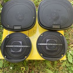 4/ Car speakers