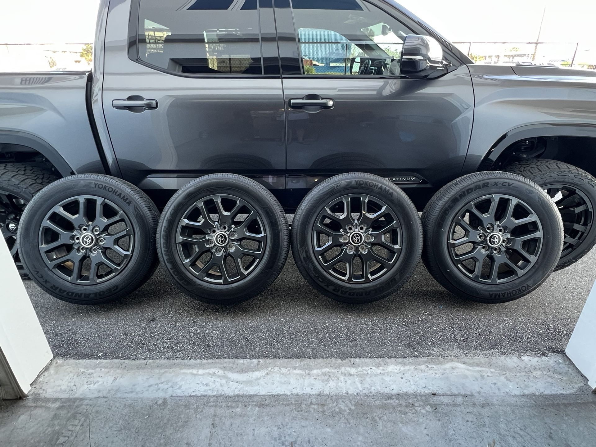 (4) 20” Toyota Tundra/Sequoia OEM Rims And Tires