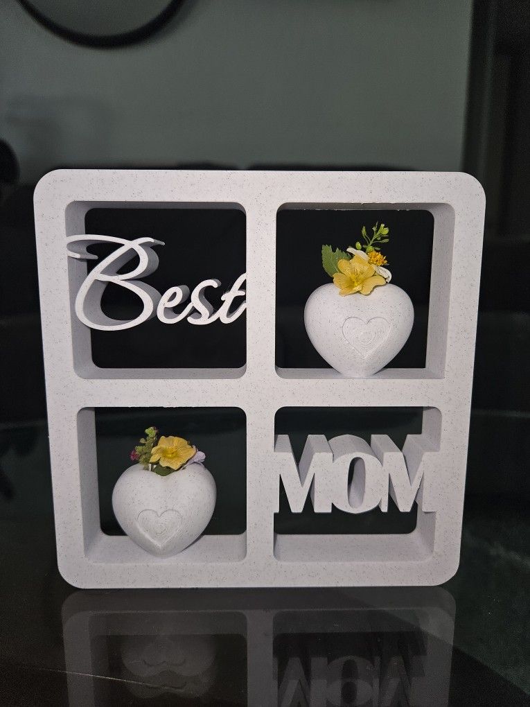 Best Mom - Mother's Day 