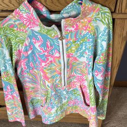 Lily Pulitzer pullover quarter zip. Size medium