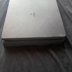 PS4 Slim