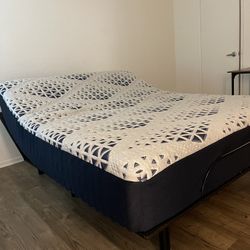 QUEEN SIZE Reclining Sleepys Hybrid Mattress & Base for sale!