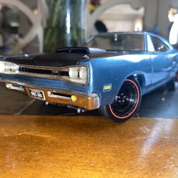 1:18 1969 Dodge Super Bee form ERTL American Muscle Series 