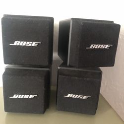 Set of 2 Bose AM 5 Double Cube Speakers Acoustimass 