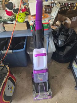 BISSELL CARPET CLEANER