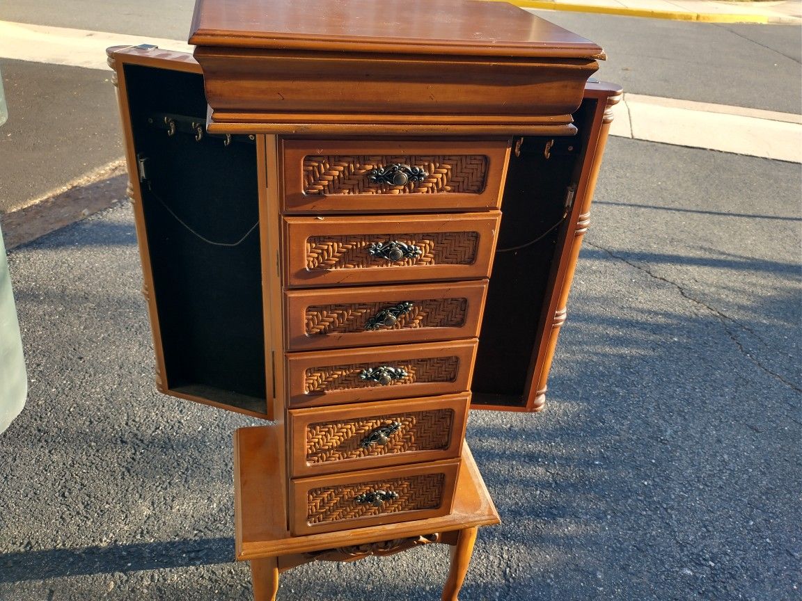 Jewelry Drawer 