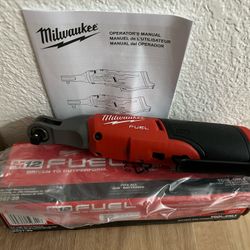 Milwaukee M12 Fuel 3/8” High Speed Ratchet