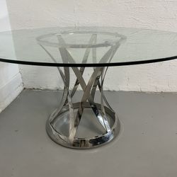 Janet Round Dining Table - Clear Glass Top, Stainless Steel Base