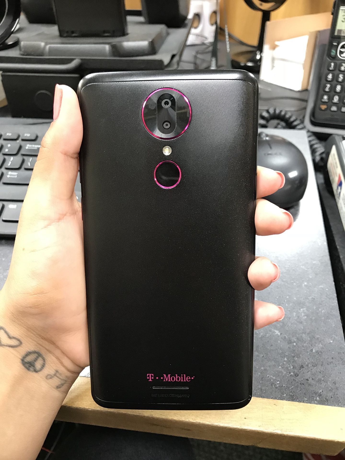 T-MOBILE RVVL PLUS