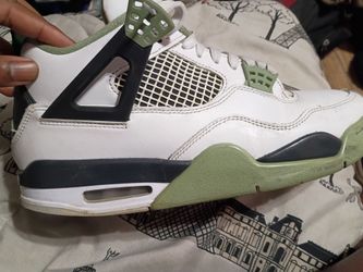 Air Jordan 4 Seafoam Sneakers