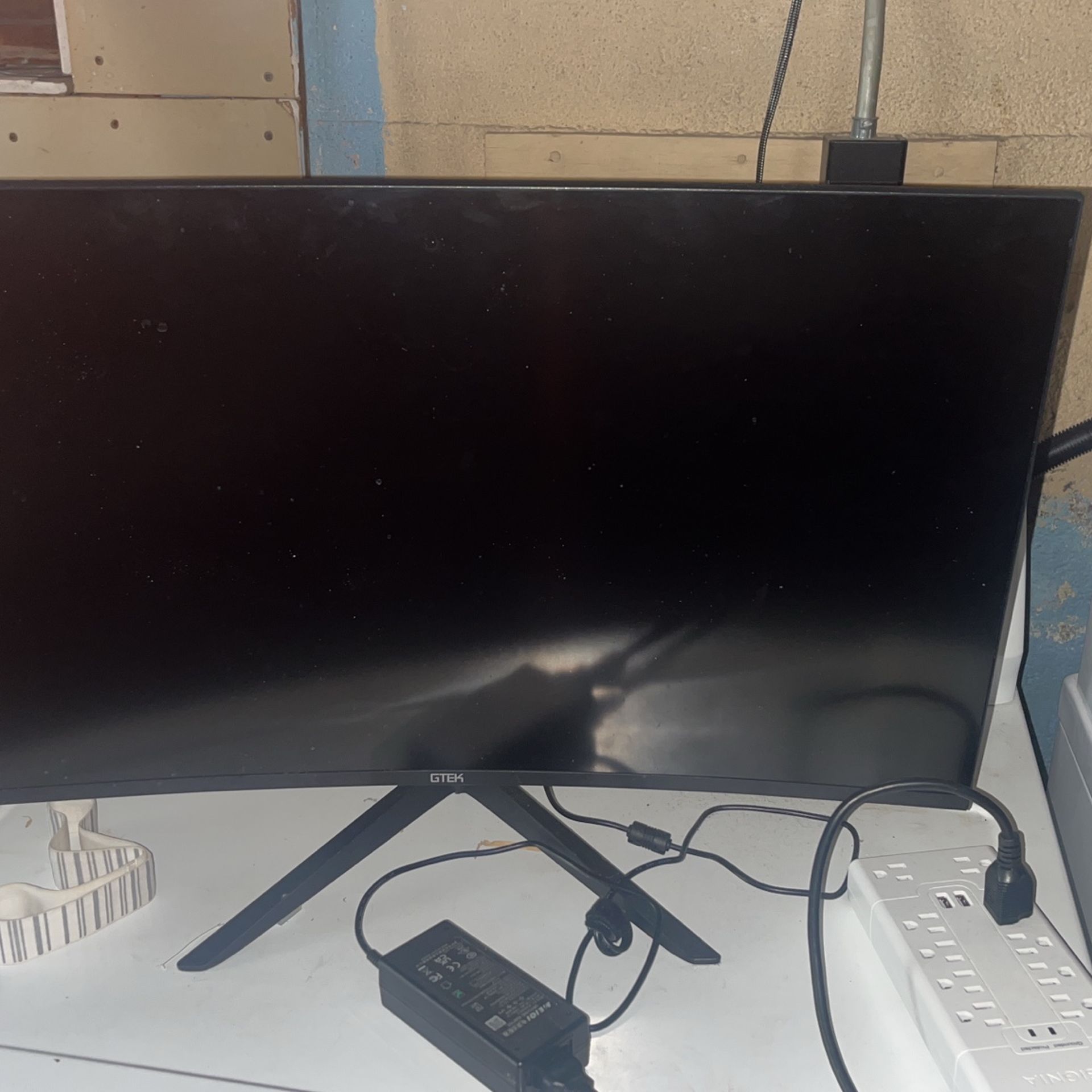 240 Hz,1ms,1(contact info removed)p Frameless Gtek Curved Monitor