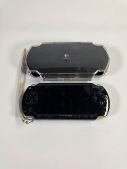 FOR PARTS/NOT WORKING - Sony PSP Handheld Console with Logitech Case