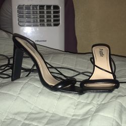 Black 4 Inch Heels 