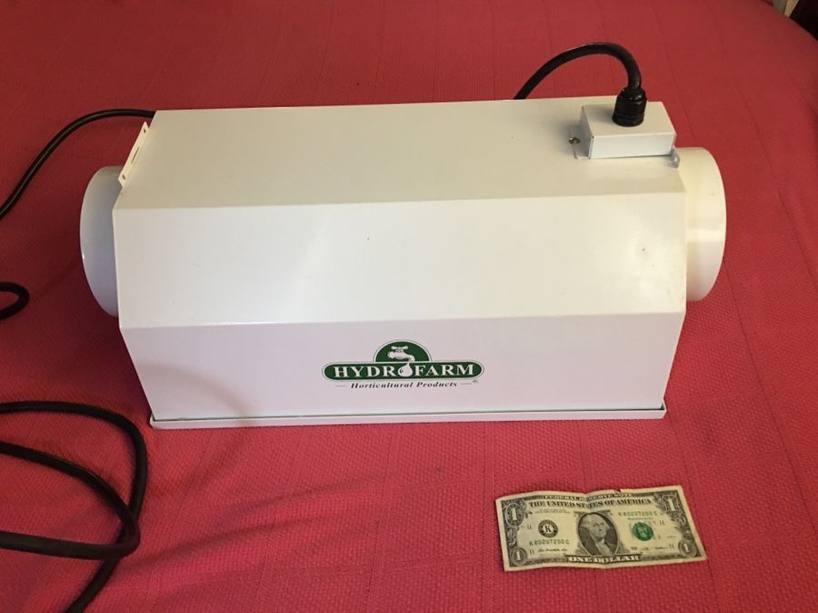 Hydro farm Daystar AC Hydroponic Grow Light Reflector!! Like New!!