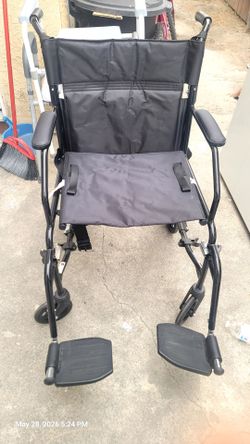 Medline ultra lightweight wheelchair