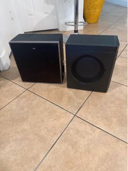 2 subwoofer speaker !!panasonic and JBC