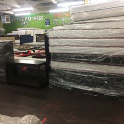 Mattresses! Colchones!
