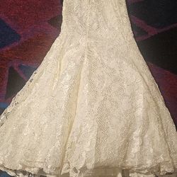 White Lace Woman's Dress Size 0