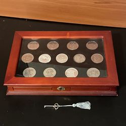 Lockable Wood Coin Display Case 