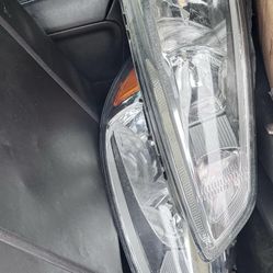 C8 2015-2018 Ford Focus Driver Left Oem Head Light Headlight Lamp