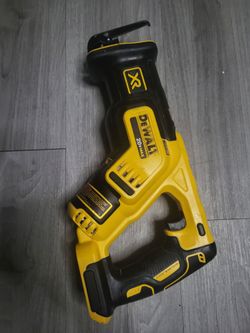 Dewalt 20V MAX XR Cordless Brushless Reciprocating Saw (Tool Only)