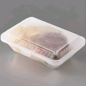 NEW Case of 12 Reusable Food Storage Containers Clamshell Style Lid