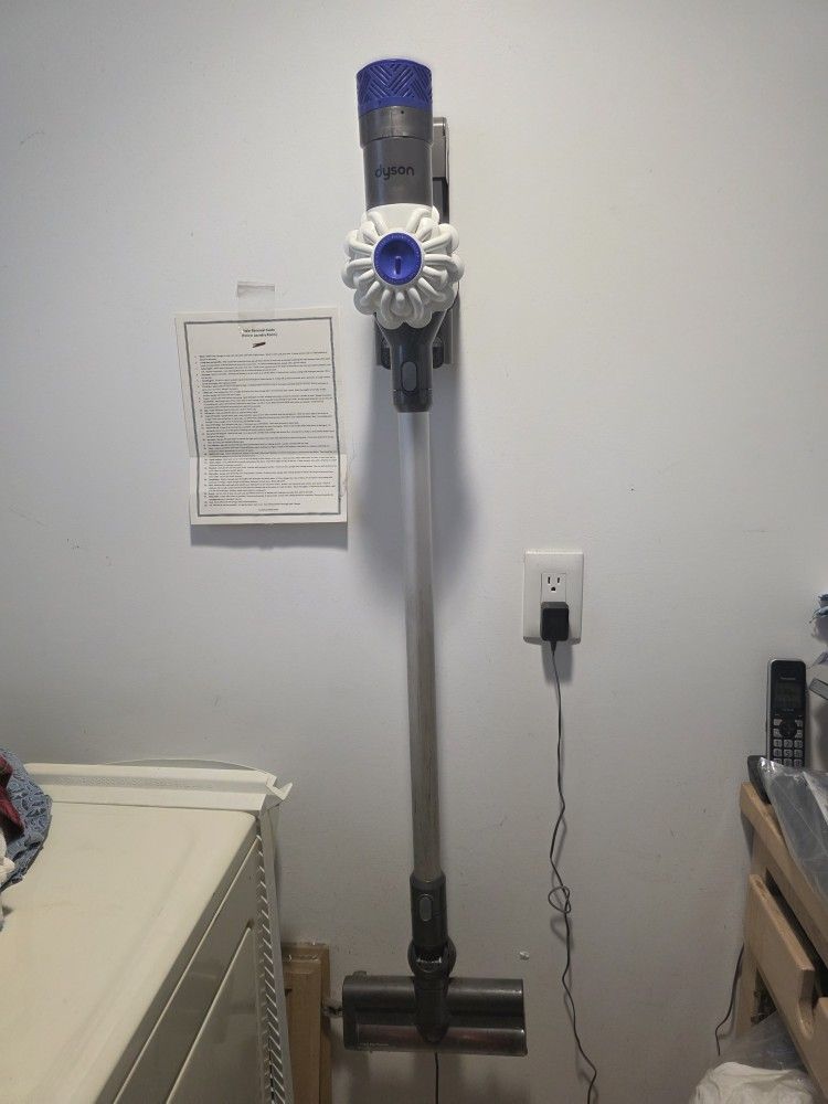 Dyson Vaccum