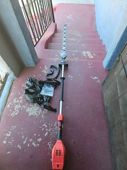 Long Reach Pole Hedge Trimmer