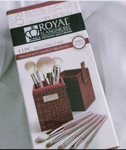 NEW Full Makeup Brush Set