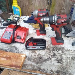 Milwaukee M18 Drill And Impact Set