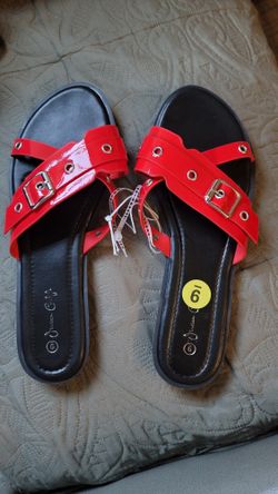 Sandles (Red)