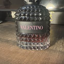  Born in Roma Intense Eau de Parfum