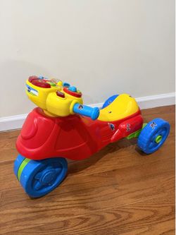 VTech 2 in 1 Learn & Zoom Motor Bike