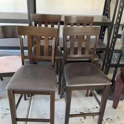 4 Solid Wood Chairs With Leather Cushion  