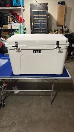 Yeti Tundra 105 Hard Cooler