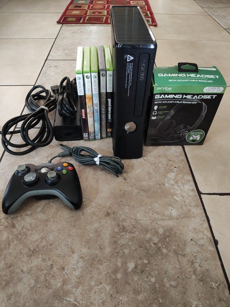 Complete Xbox 360 Slim Console With Wireless Controller Controller Charger 5 Games And Gaming Headset