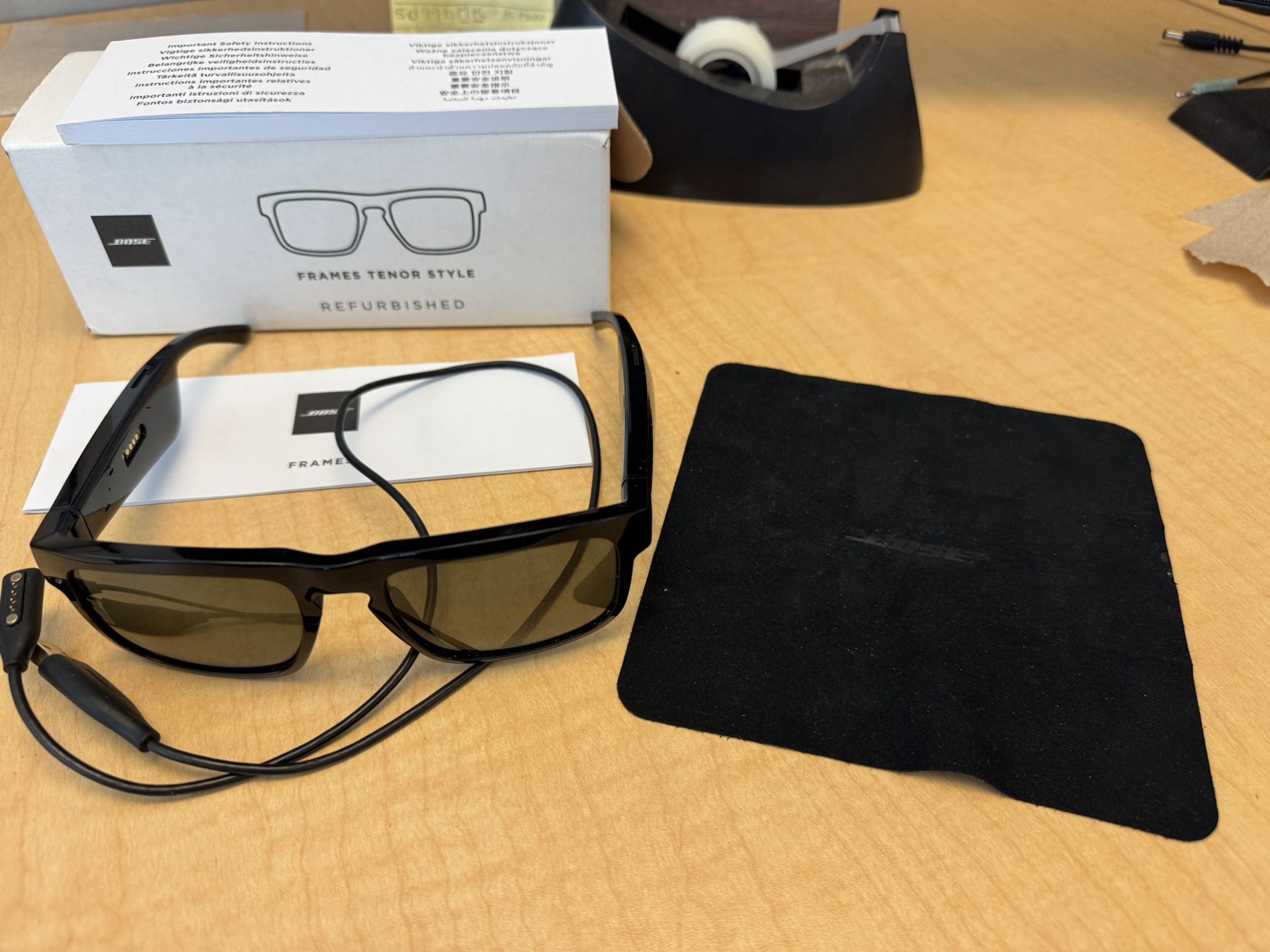 Bose Frames Alto Audio Smart Sunglasses Bluetooth Open Ear Headphones M/L WON’T CHARGE