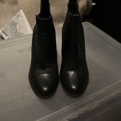 BP Black Boots – Size 4.5 (Women’s)